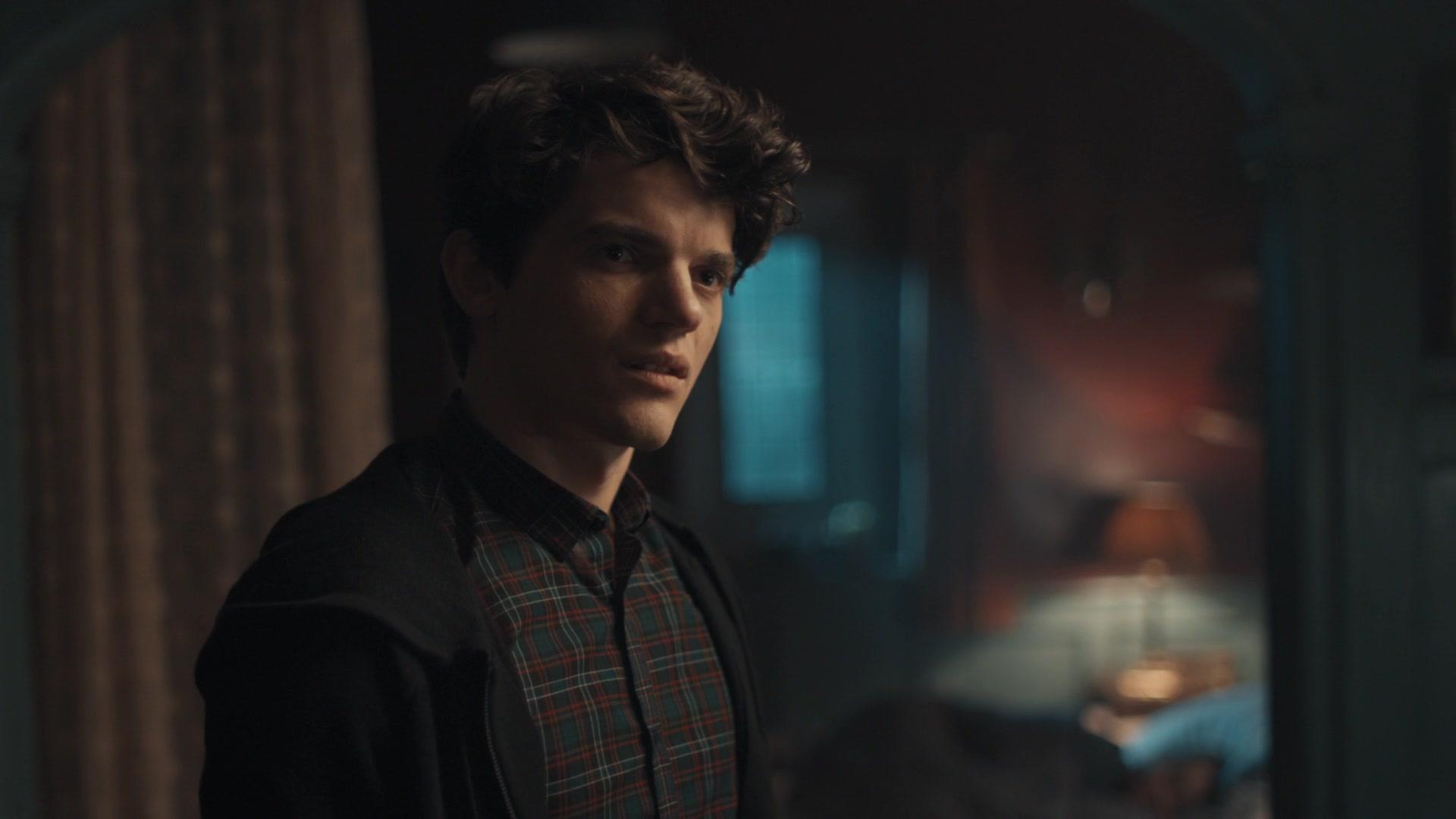 A_Discovery_of_Witches_S01E03_1080p_ATP_5692.jpg A_Discovery_of_Witches_S01E03_1080p_ATP_5692.jpg