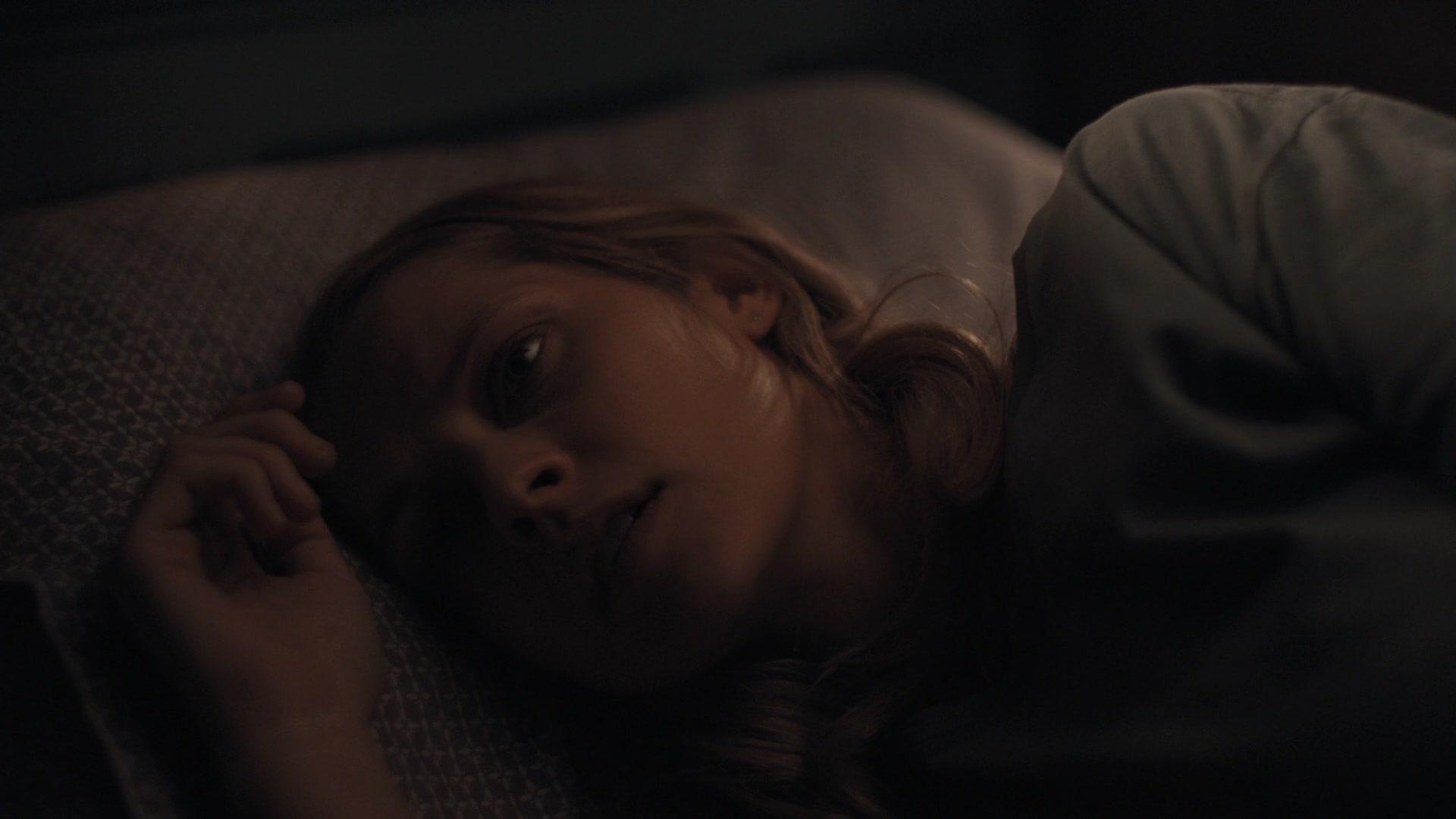 A_Discovery_of_Witches_S01E03_1080p_ATP_5721.jpg A_Discovery_of_Witches_S01E03_1080p_ATP_5721.jpg