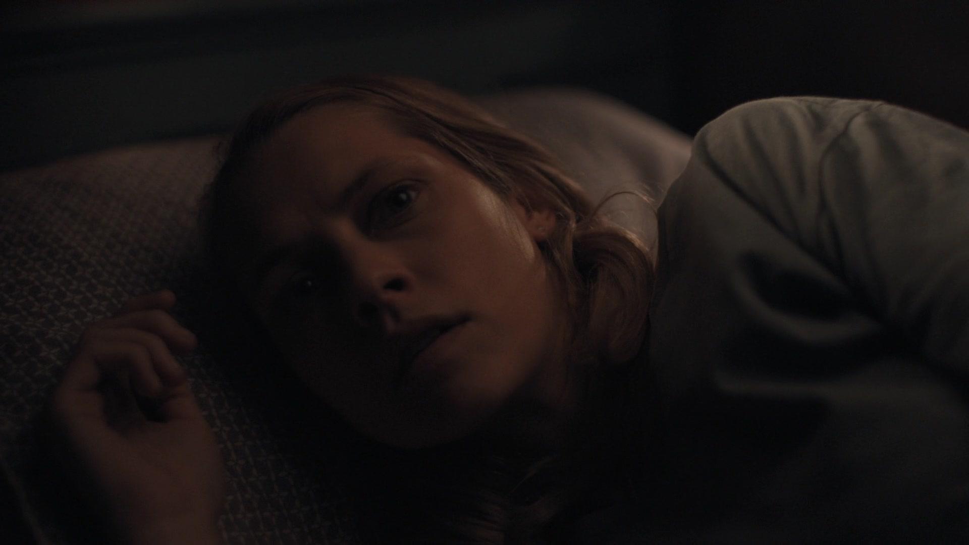 A_Discovery_of_Witches_S01E03_1080p_ATP_5731.jpg A_Discovery_of_Witches_S01E03_1080p_ATP_5731.jpg