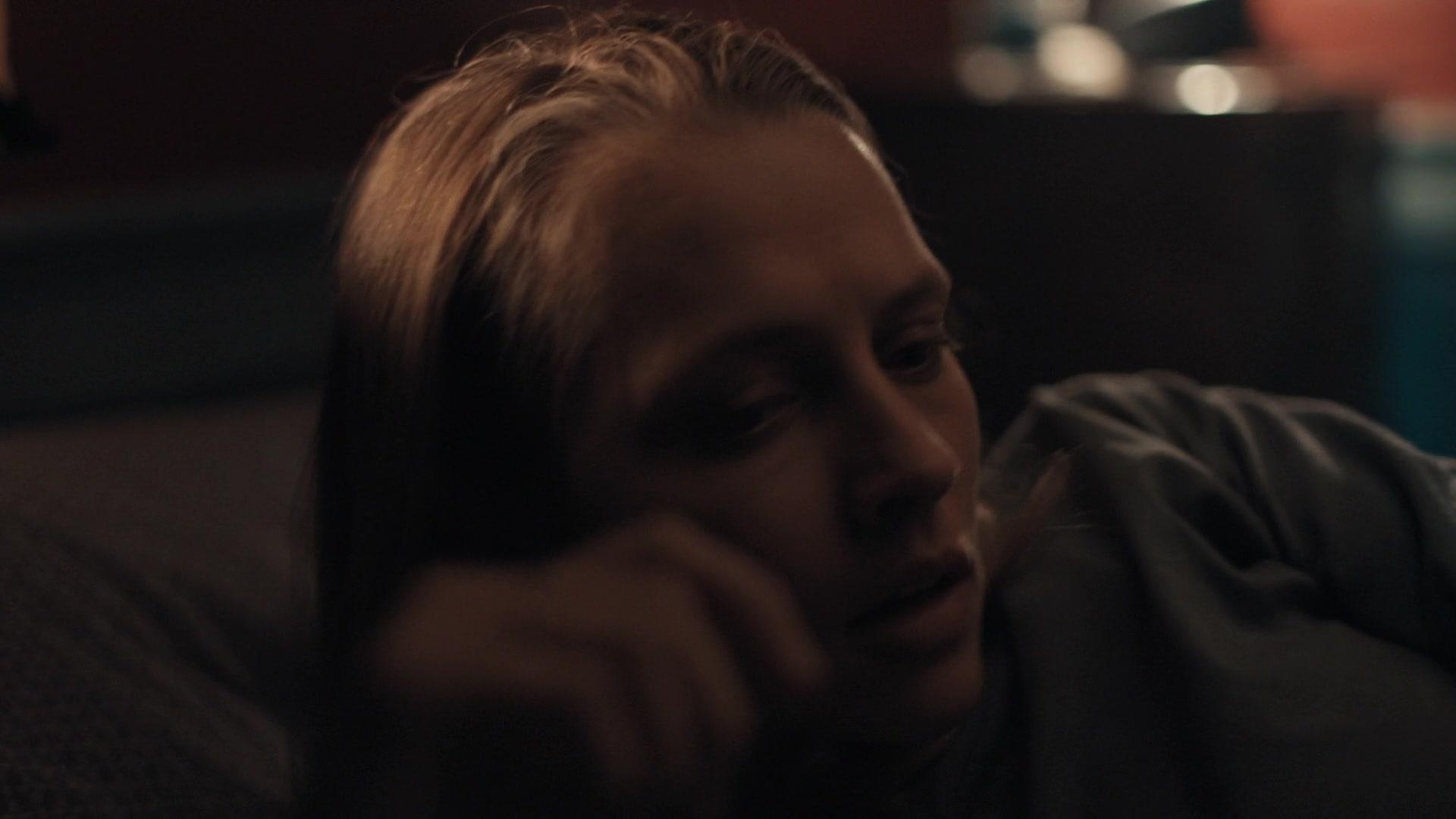 A_Discovery_of_Witches_S01E03_1080p_ATP_5737.jpg A_Discovery_of_Witches_S01E03_1080p_ATP_5737.jpg