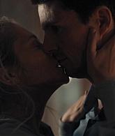 A_Discovery_of_Witches_S01E03_1080p_ATP_4314.jpg