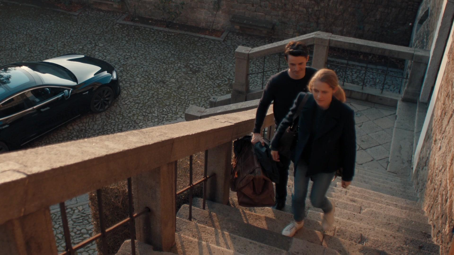 A_Discovery_of_Witches_S01E04_1080p_ATP_0302.jpg