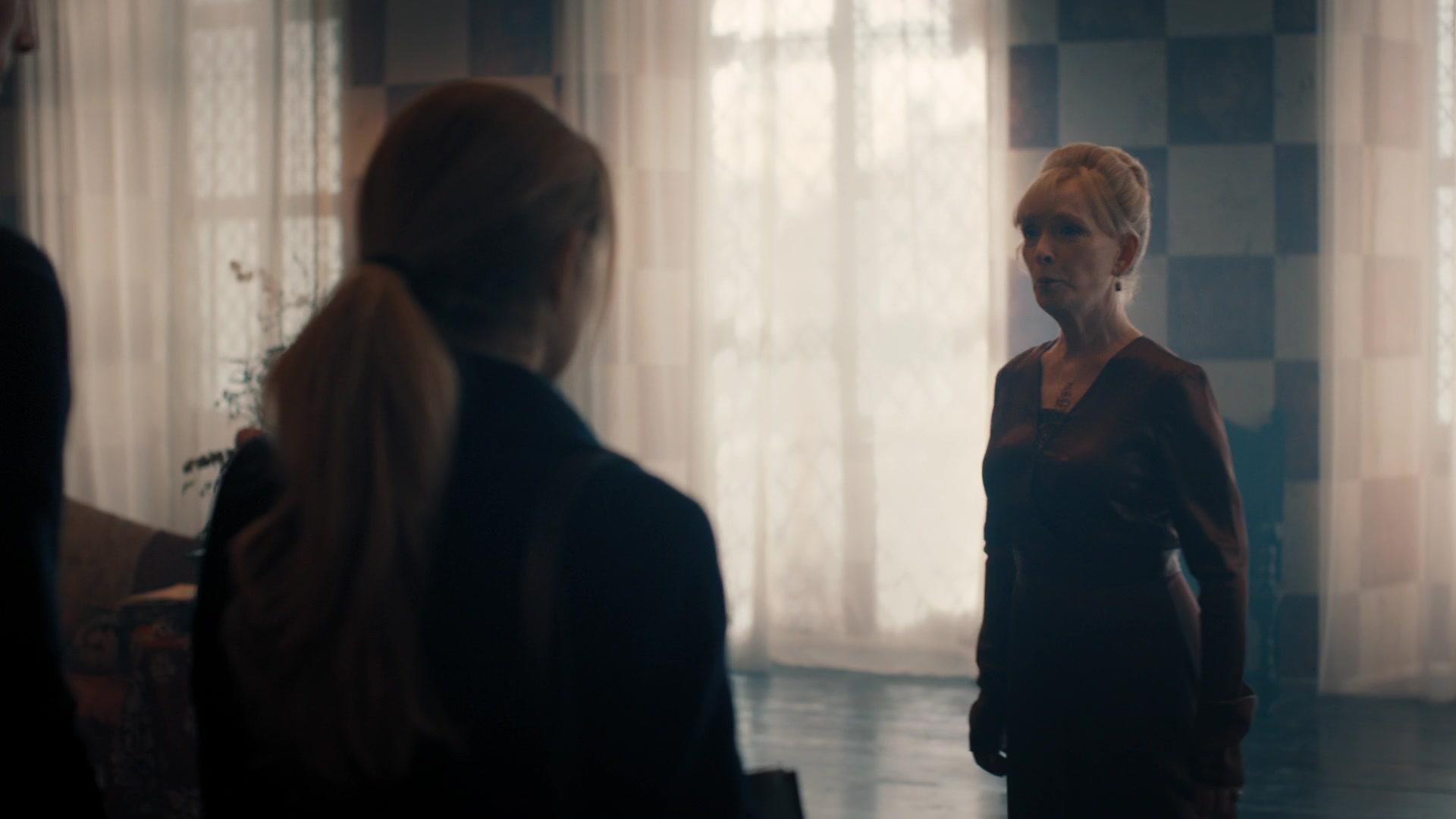 A_Discovery_of_Witches_S01E04_1080p_ATP_0368.jpg
