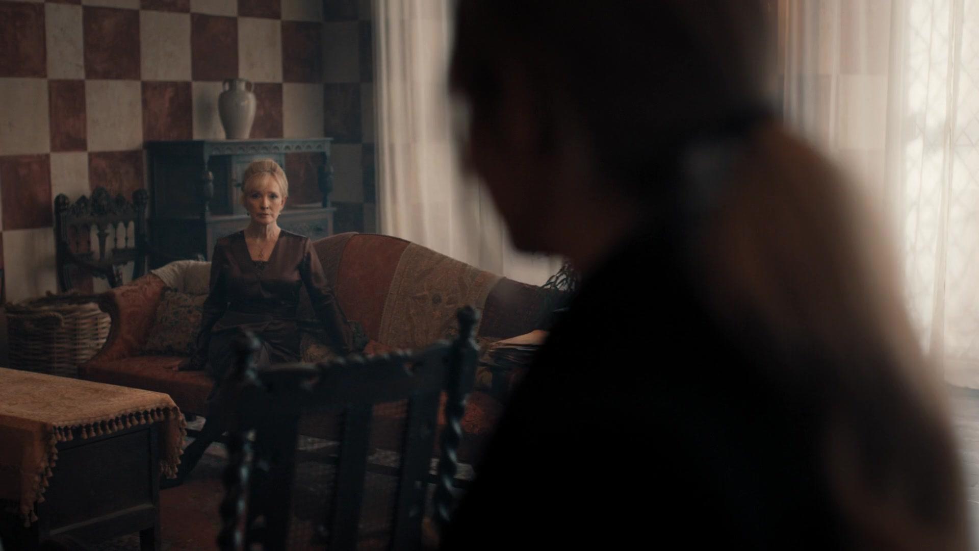 A_Discovery_of_Witches_S01E04_1080p_ATP_0445.jpg