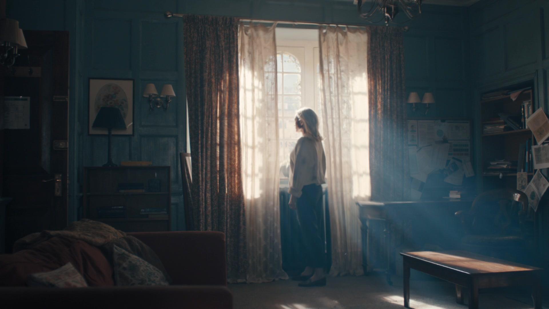 A_Discovery_of_Witches_S01E04_1080p_ATP_1092.jpg