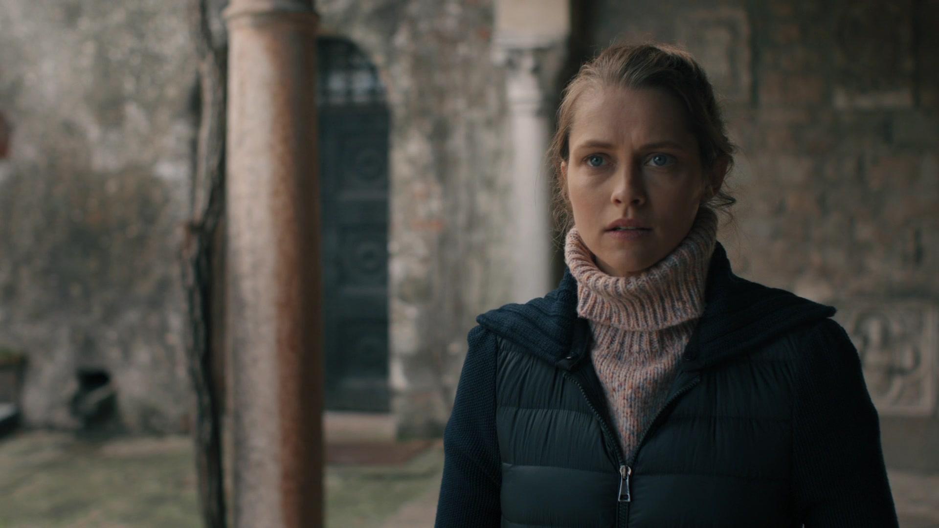 A_Discovery_of_Witches_S01E04_1080p_ATP_2665.jpg