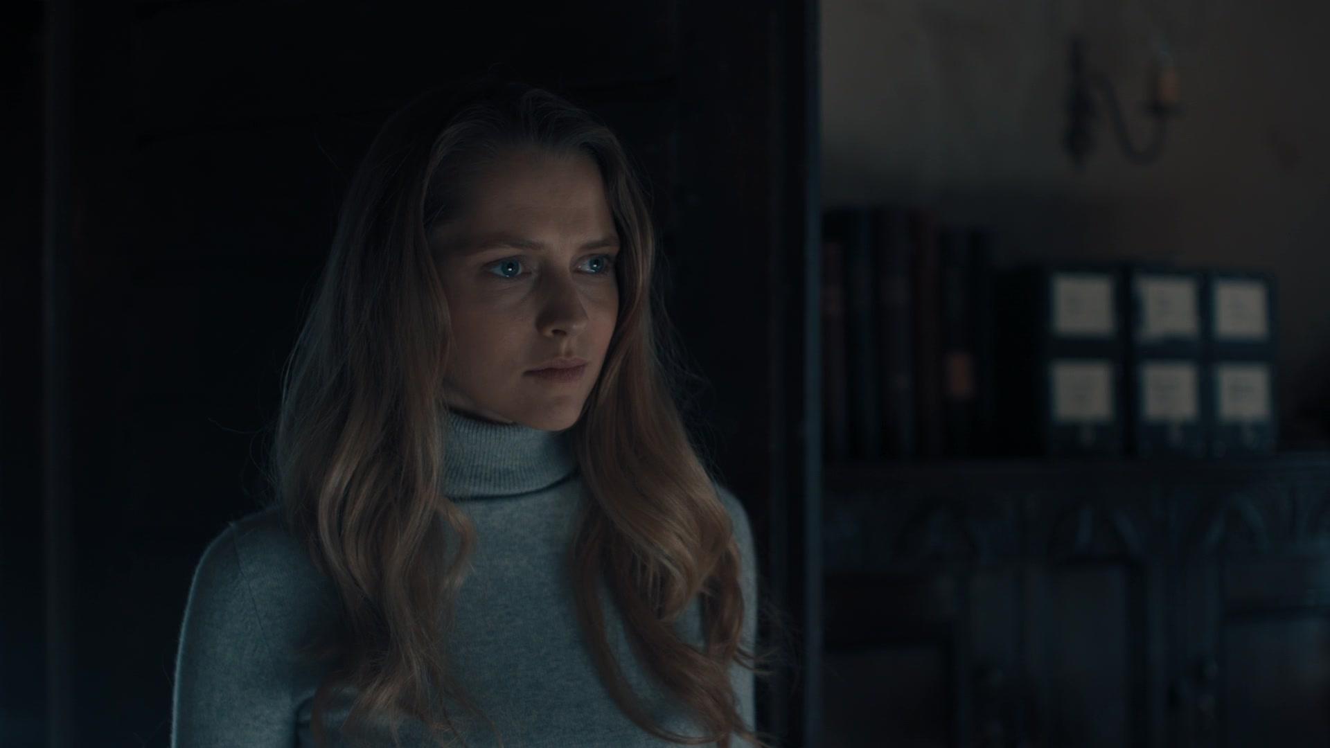 A_Discovery_of_Witches_S01E04_1080p_ATP_3956.jpg