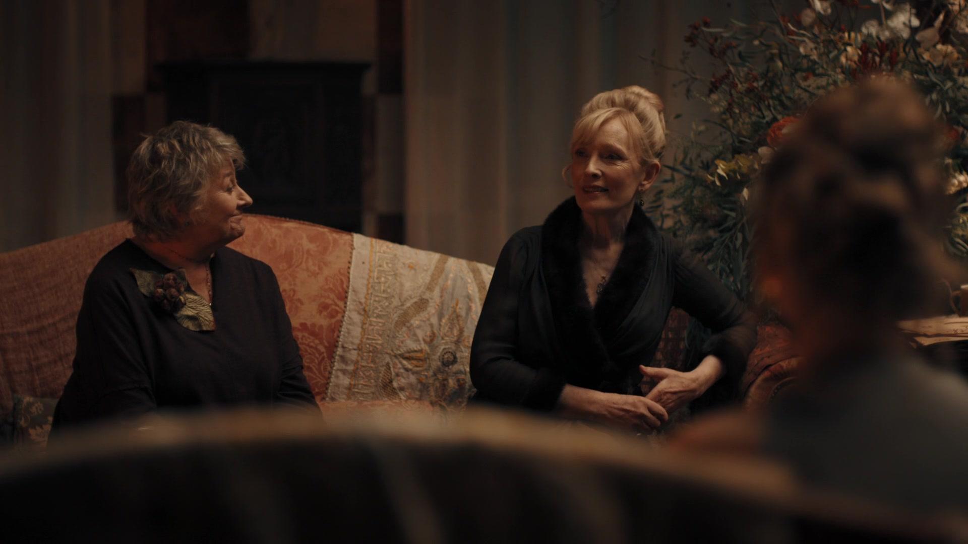 A_Discovery_of_Witches_S01E04_1080p_ATP_4113.jpg