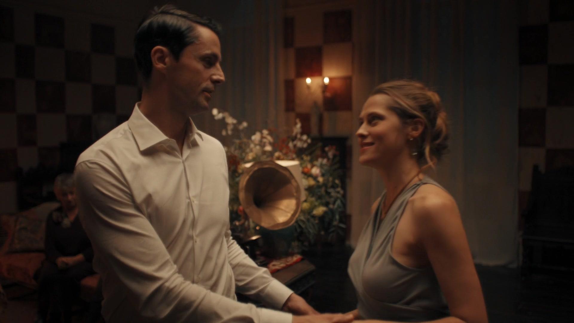 A_Discovery_of_Witches_S01E04_1080p_ATP_4315.jpg