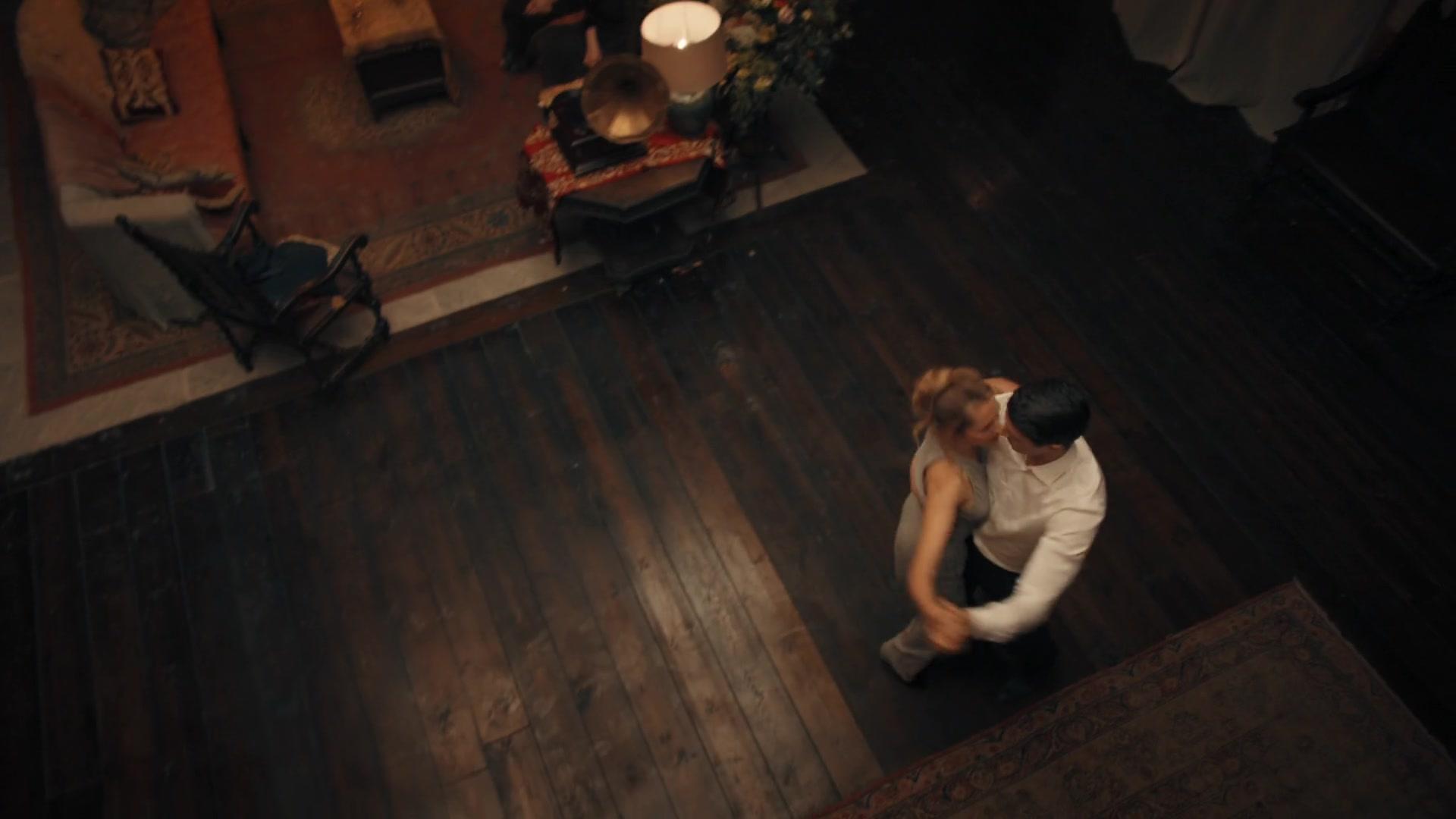 A_Discovery_of_Witches_S01E04_1080p_ATP_4407.jpg