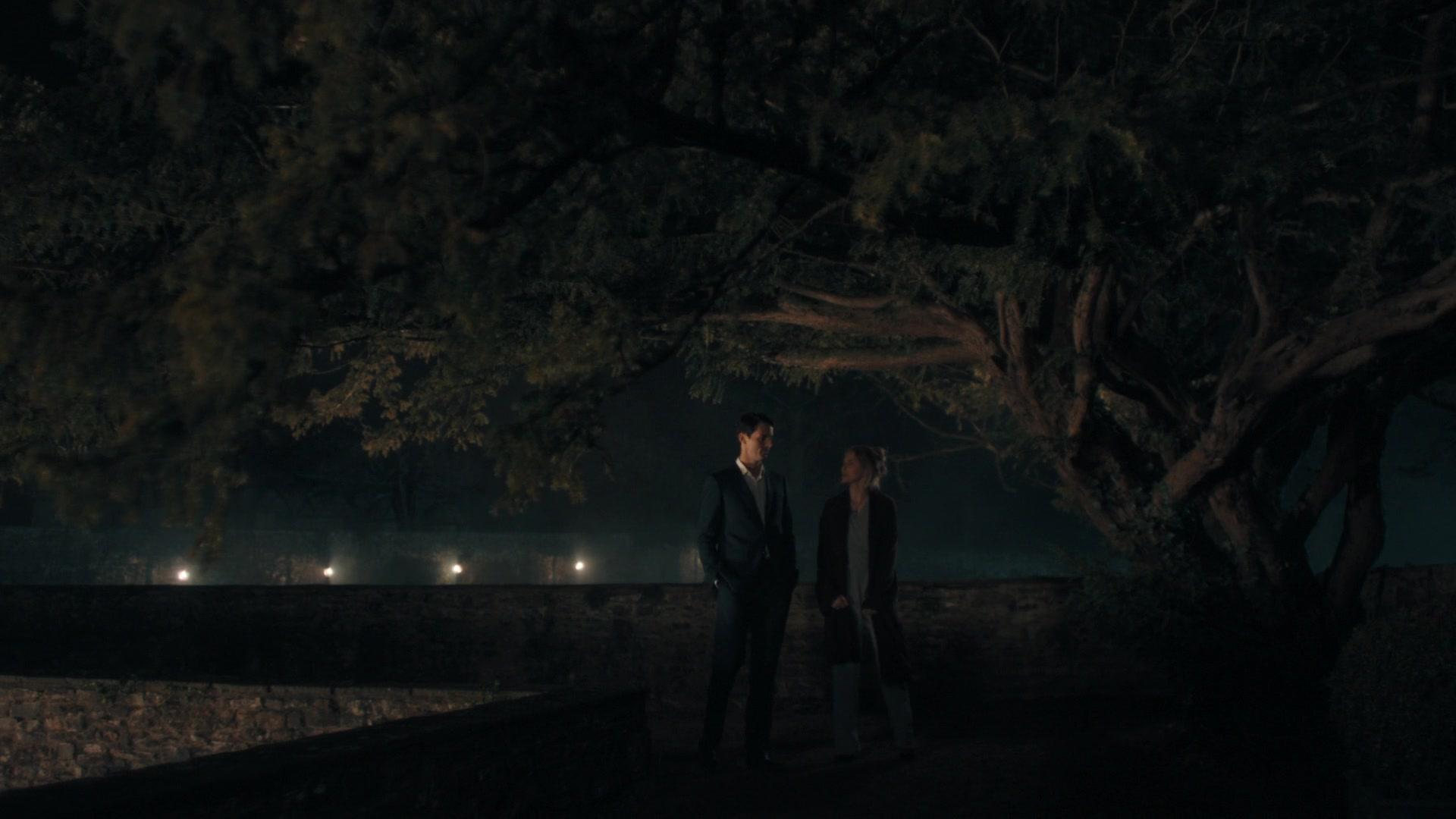 A_Discovery_of_Witches_S01E04_1080p_ATP_4518.jpg