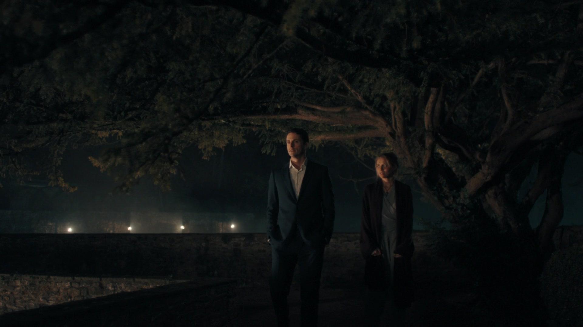 A_Discovery_of_Witches_S01E04_1080p_ATP_4538.jpg