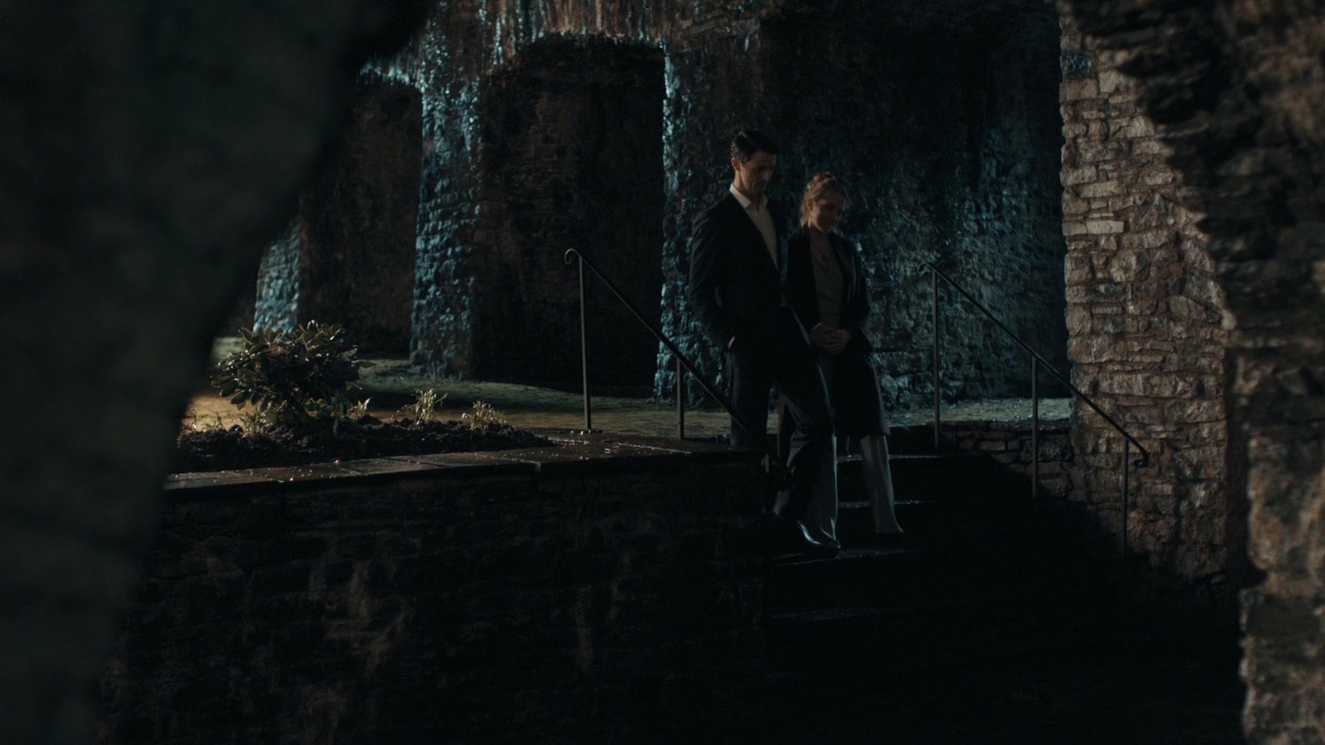 A_Discovery_of_Witches_S01E04_1080p_ATP_4834.jpg