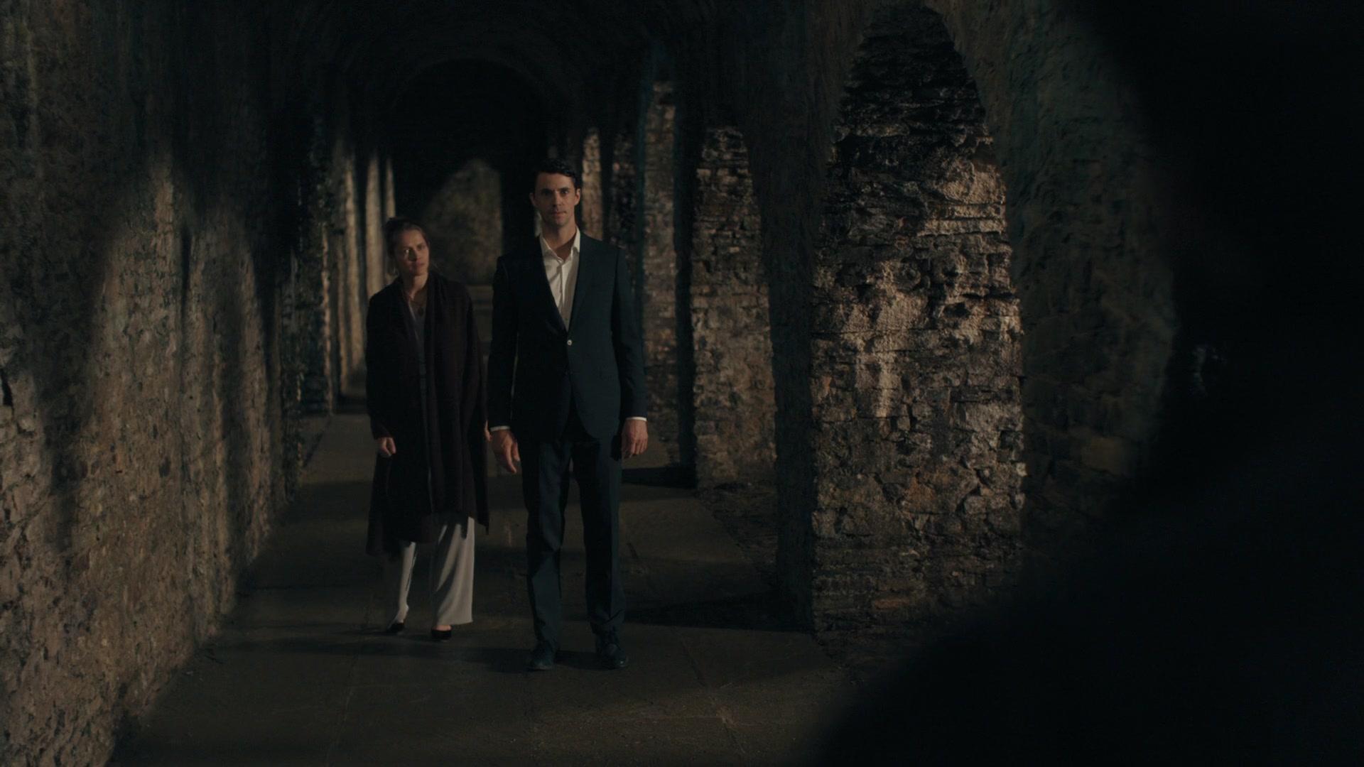 A_Discovery_of_Witches_S01E04_1080p_ATP_4903.jpg
