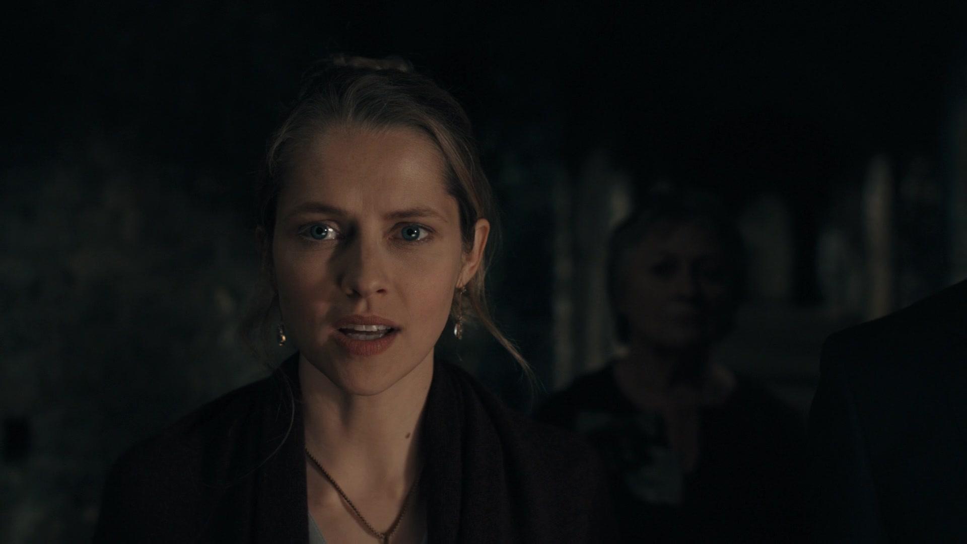 A_Discovery_of_Witches_S01E04_1080p_ATP_5022.jpg A_Discovery_of_Witches_S01E04_1080p_ATP_5022.jpg