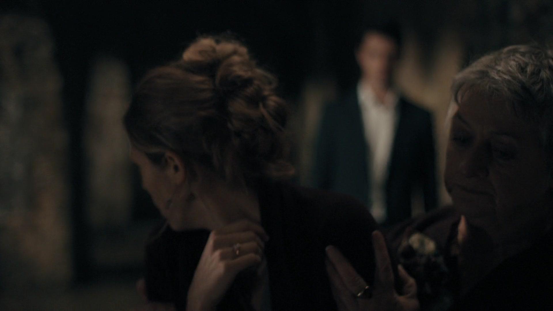 A_Discovery_of_Witches_S01E04_1080p_ATP_5171.jpg