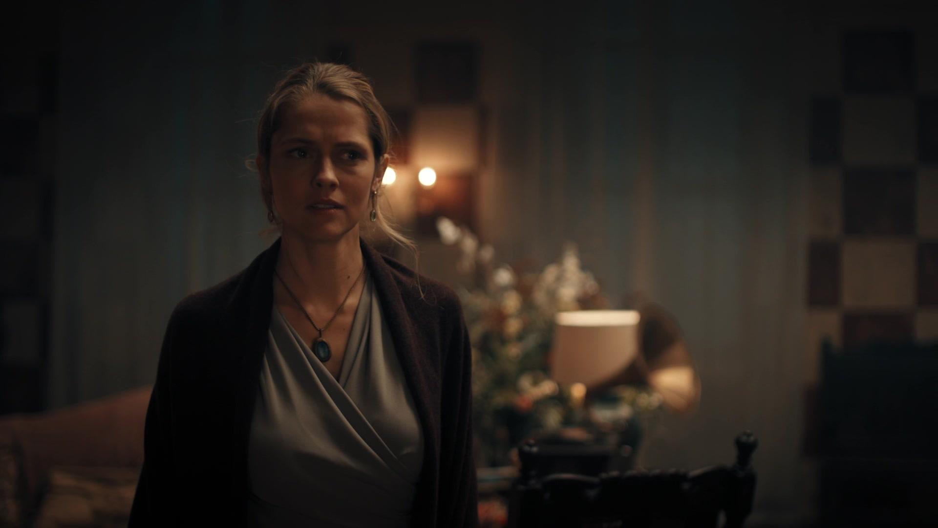 A_Discovery_of_Witches_S01E04_1080p_ATP_5562.jpg