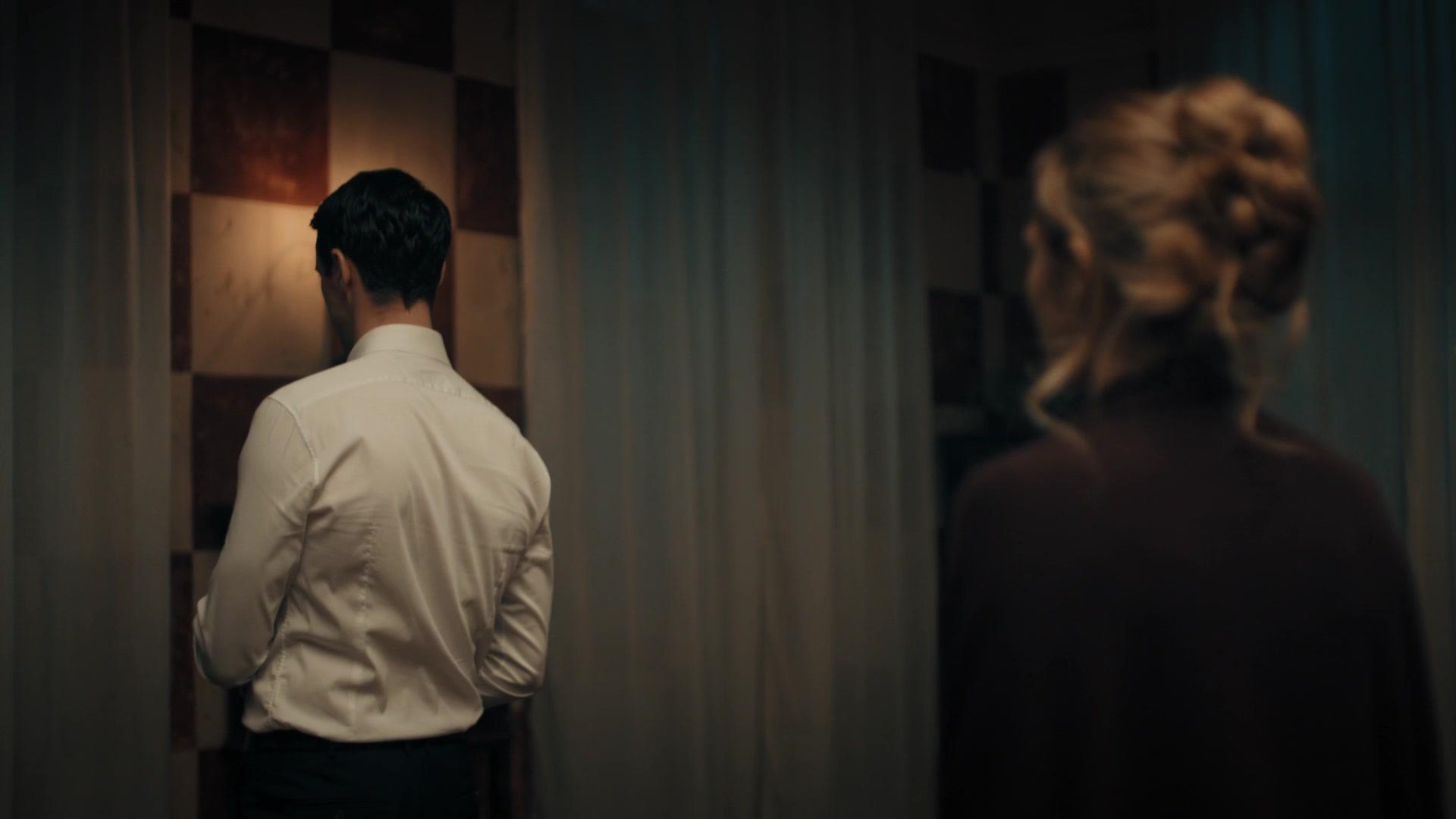 A_Discovery_of_Witches_S01E04_1080p_ATP_5636.jpg