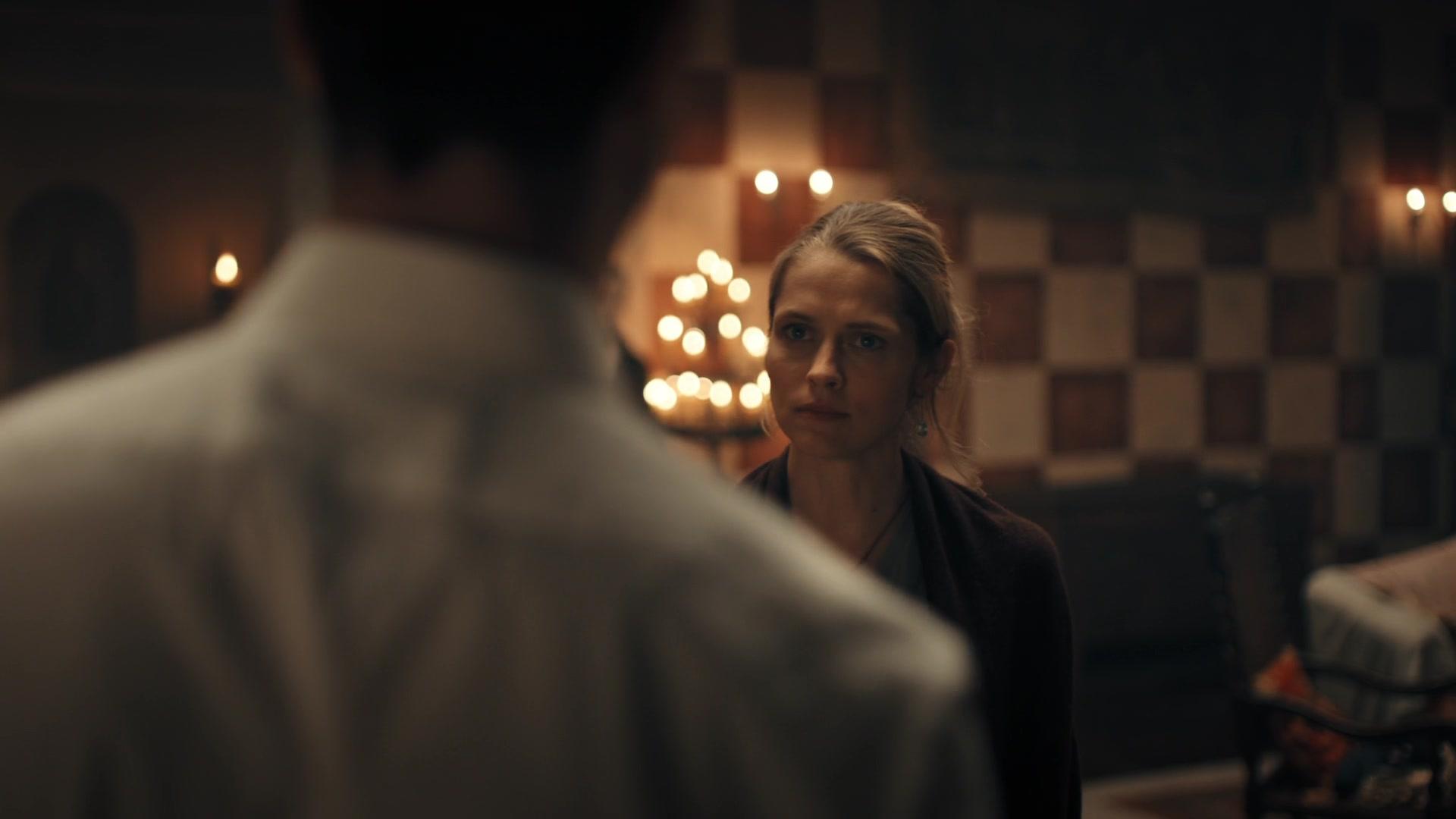 A_Discovery_of_Witches_S01E04_1080p_ATP_5655.jpg