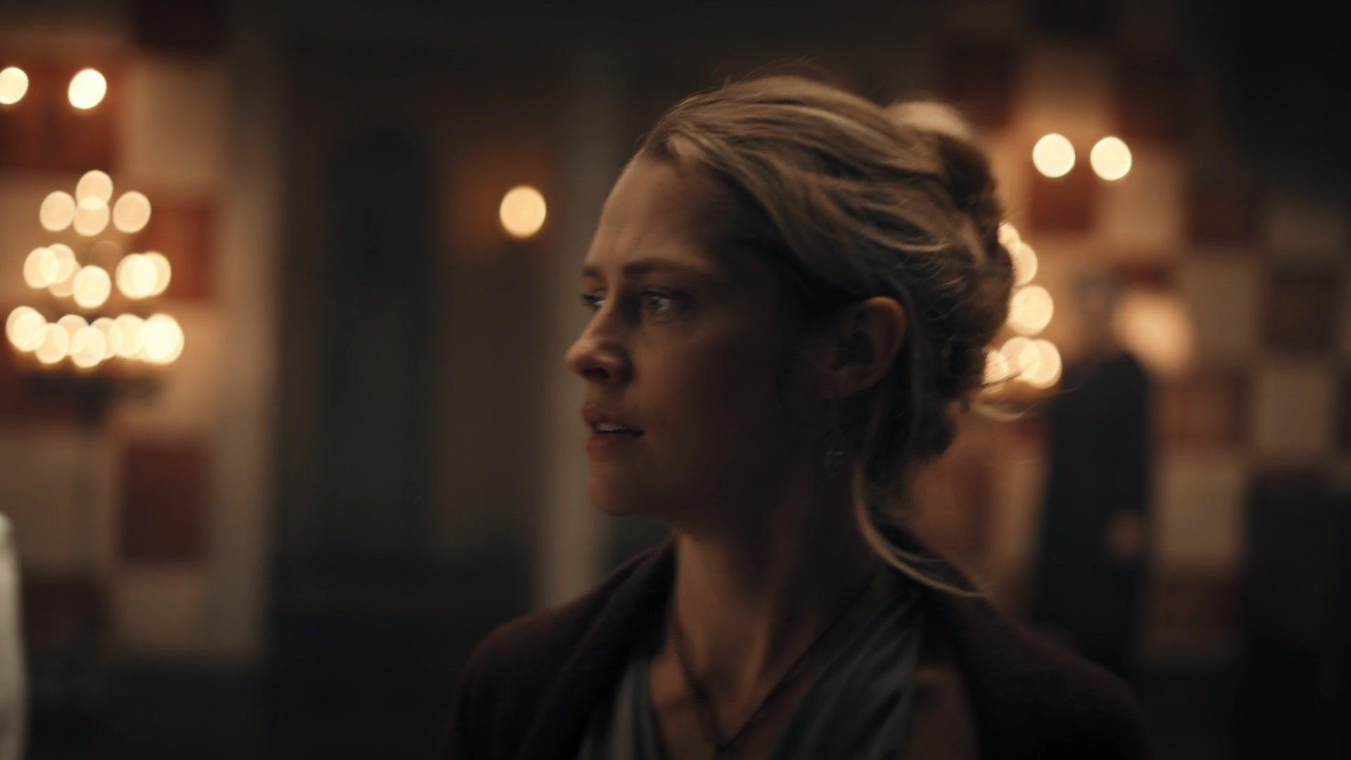 A_Discovery_of_Witches_S01E04_1080p_ATP_5735.jpg