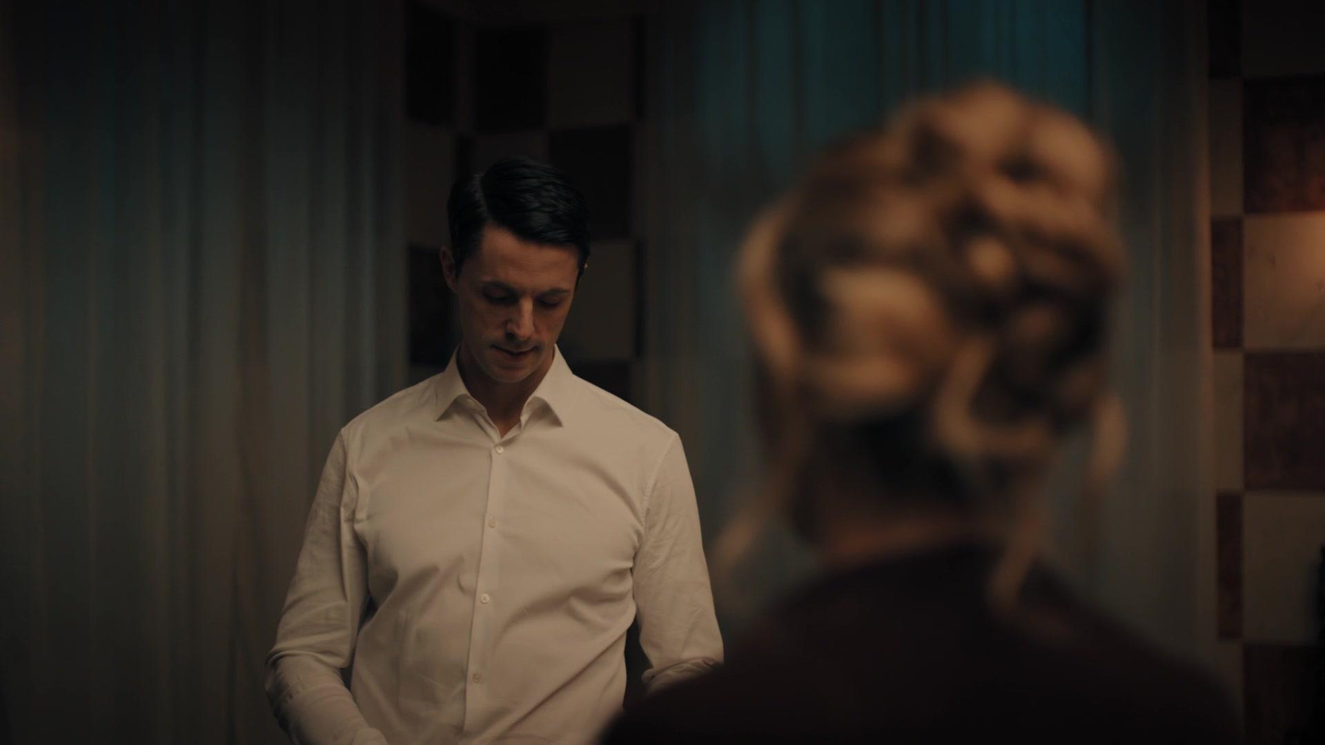 A_Discovery_of_Witches_S01E04_1080p_ATP_5773.jpg