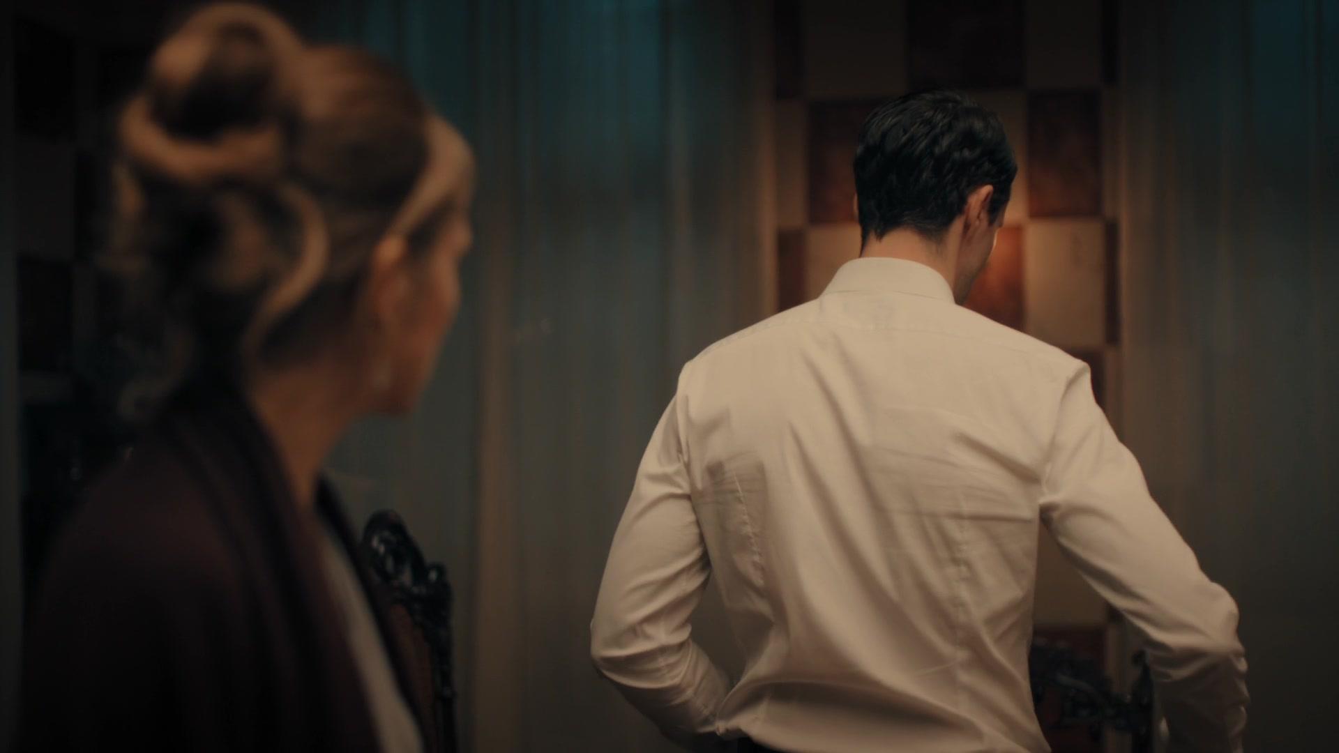 A_Discovery_of_Witches_S01E04_1080p_ATP_5796.jpg