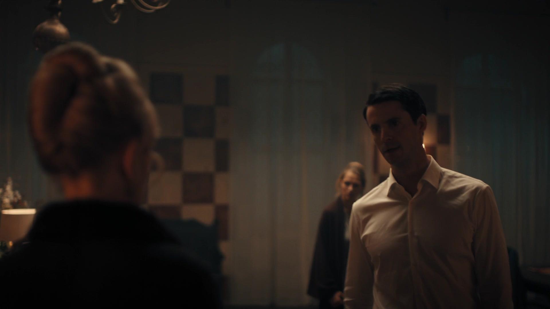 A_Discovery_of_Witches_S01E04_1080p_ATP_5807.jpg