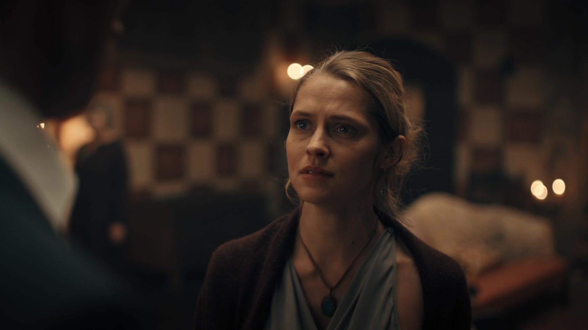 A_Discovery_of_Witches_S01E04_1080p_ATP_5881.jpg