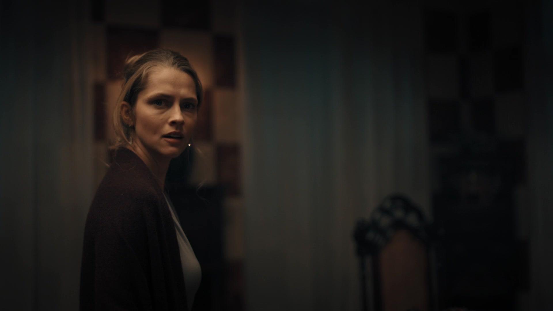 A_Discovery_of_Witches_S01E04_1080p_ATP_5936.jpg