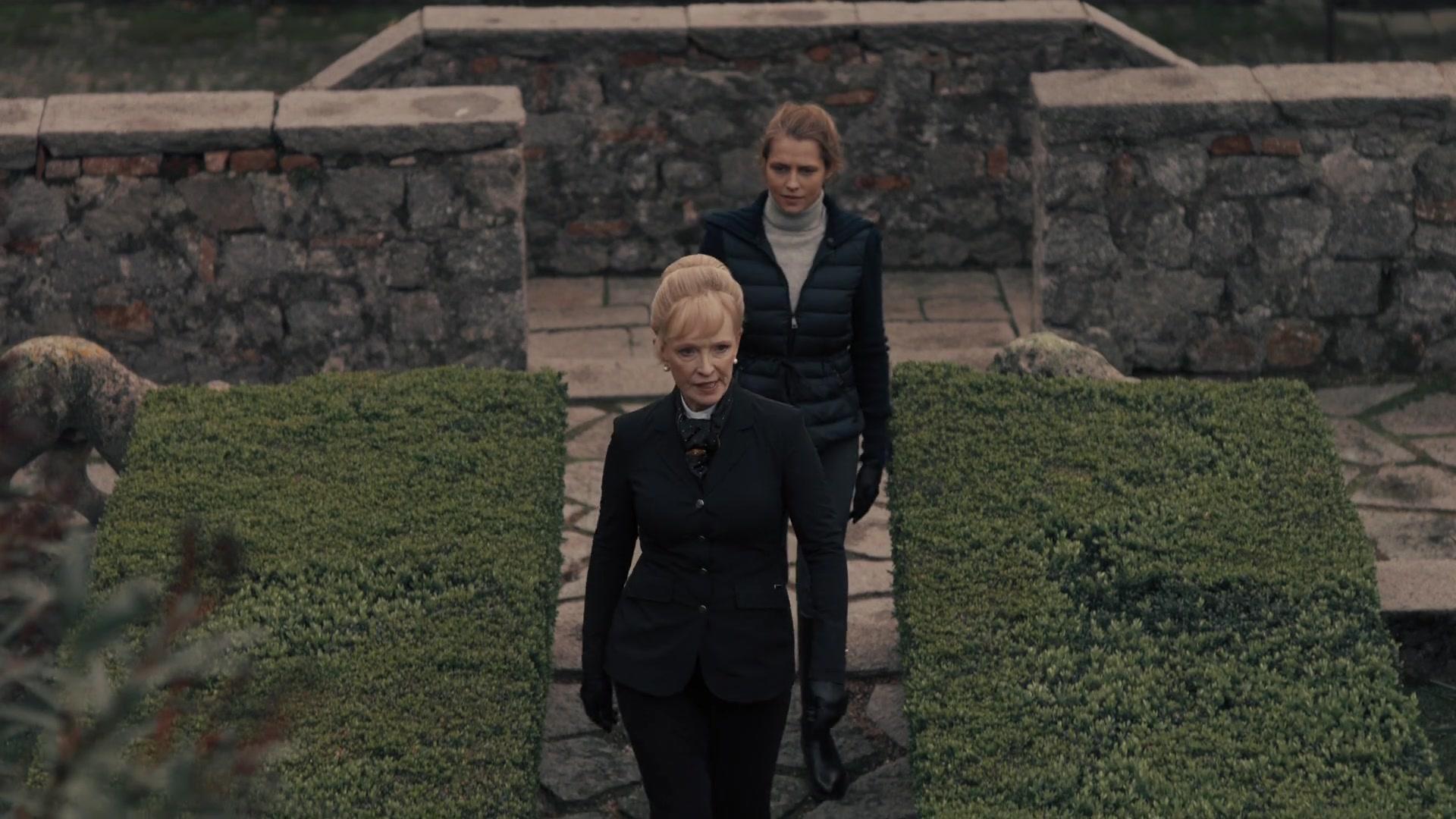 A_Discovery_of_Witches_S01E05_1080p_ATP_0685.jpg A_Discovery_of_Witches_S01E05_1080p_ATP_0685.jpg