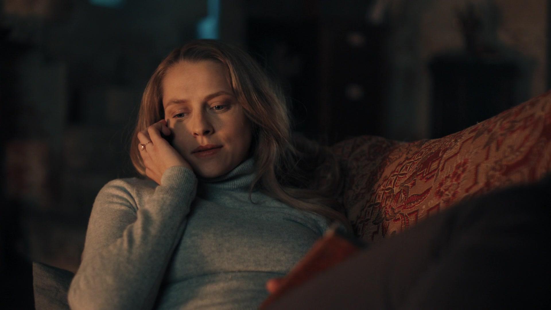 A_Discovery_of_Witches_S01E05_1080p_ATP_3757.jpg