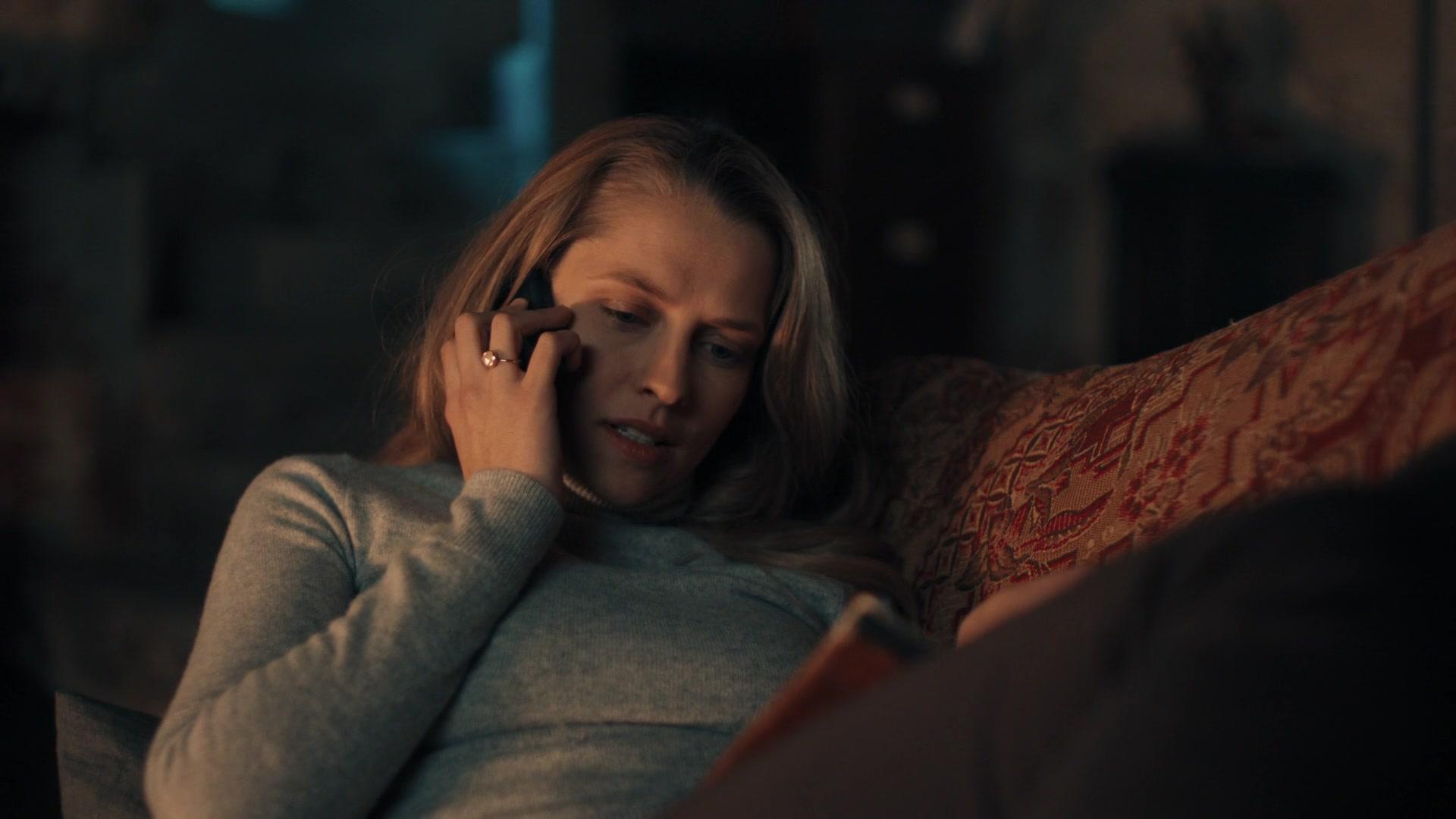 A_Discovery_of_Witches_S01E05_1080p_ATP_3820.jpg