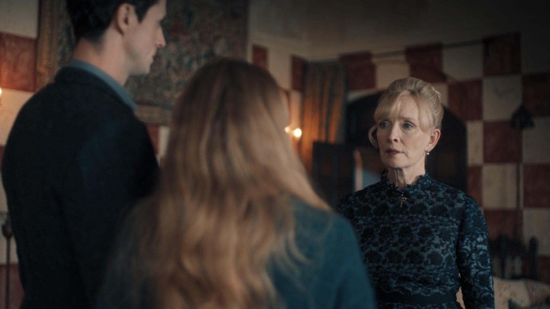 A_Discovery_of_Witches_S01E05_1080p_ATP_4455.jpg