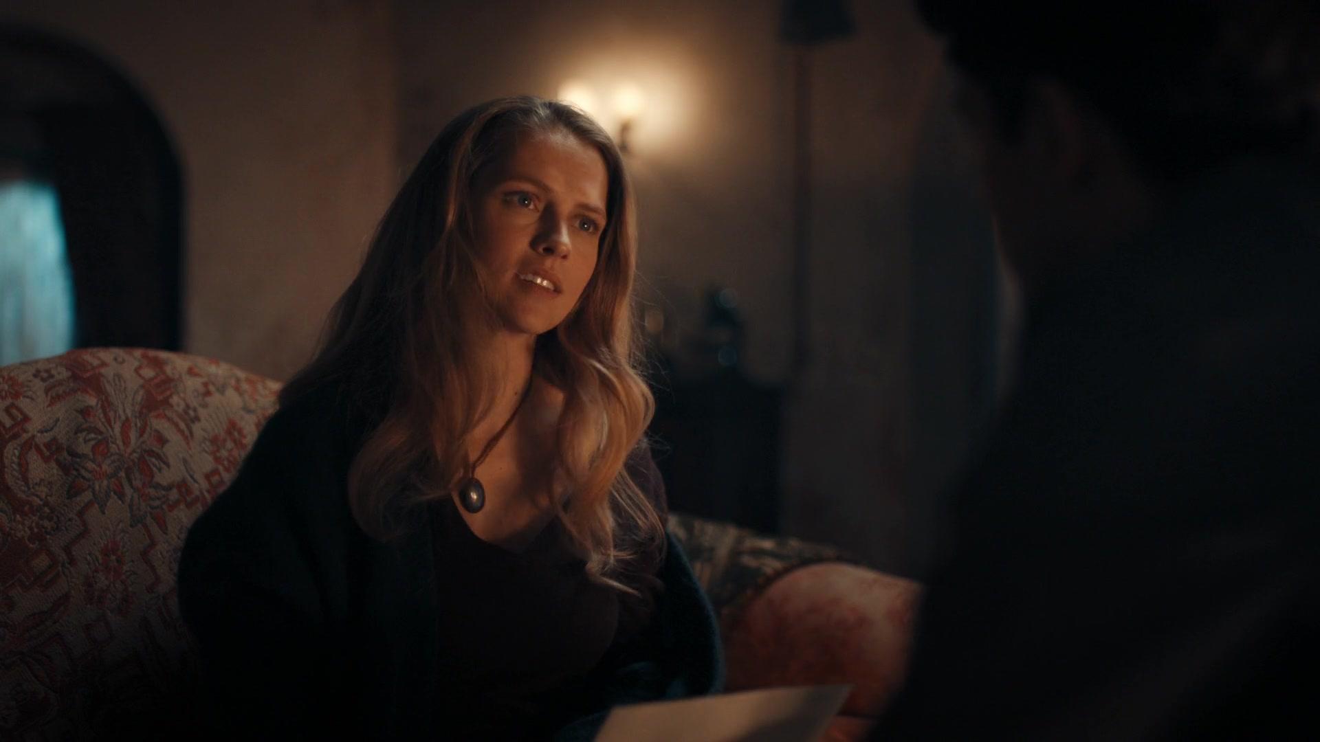 A_Discovery_of_Witches_S01E05_1080p_ATP_5113.jpg A_Discovery_of_Witches_S01E05_1080p_ATP_5113.jpg