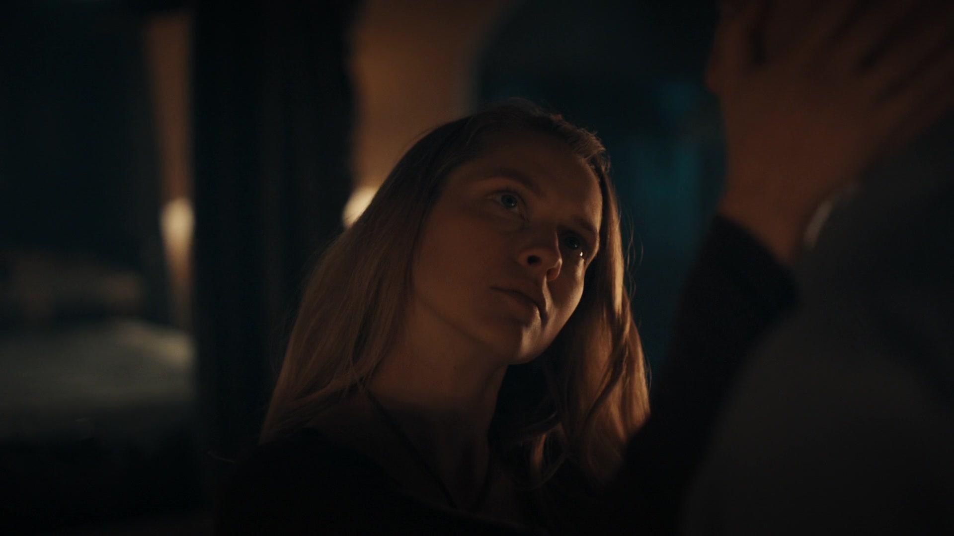 A_Discovery_of_Witches_S01E05_1080p_ATP_5405.jpg