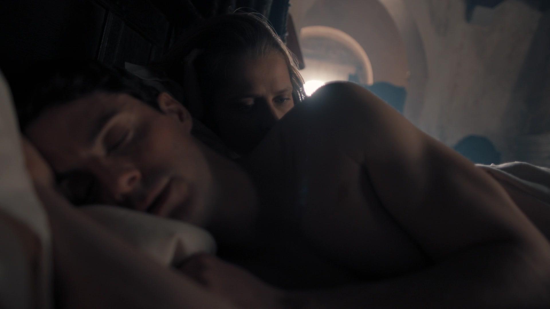 A_Discovery_of_Witches_S01E05_1080p_ATP_6159.jpg