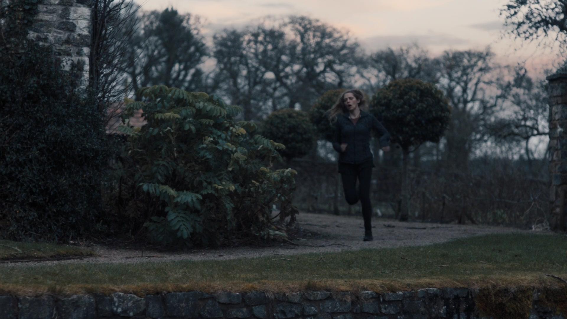 A_Discovery_of_Witches_S01E05_1080p_ATP_6222.jpg A_Discovery_of_Witches_S01E05_1080p_ATP_6222.jpg