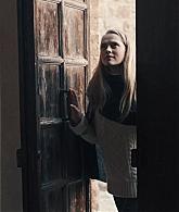 A_Discovery_of_Witches_S01E05_1080p_ATP_2184.jpg