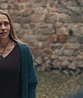 A_Discovery_of_Witches_S01E05_1080p_ATP_4248.jpg