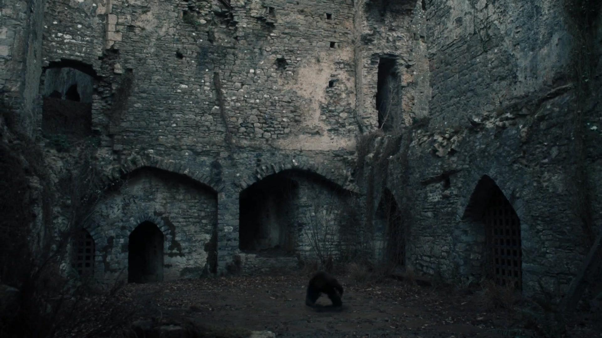 A_Discovery_of_Witches_S01E06_1080p_ATP_0189.jpg