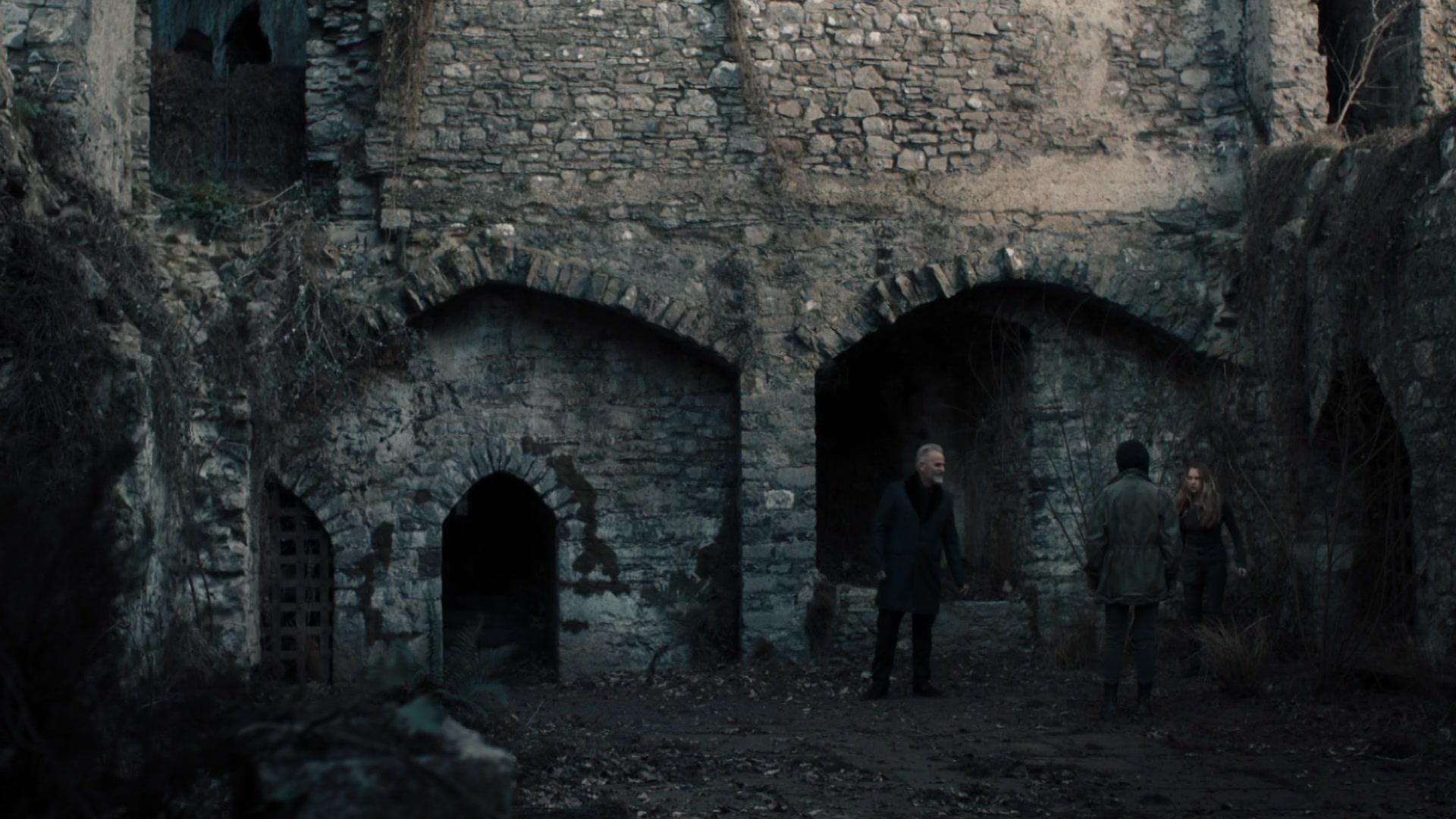 A_Discovery_of_Witches_S01E06_1080p_ATP_0390.jpg A_Discovery_of_Witches_S01E06_1080p_ATP_0390.jpg