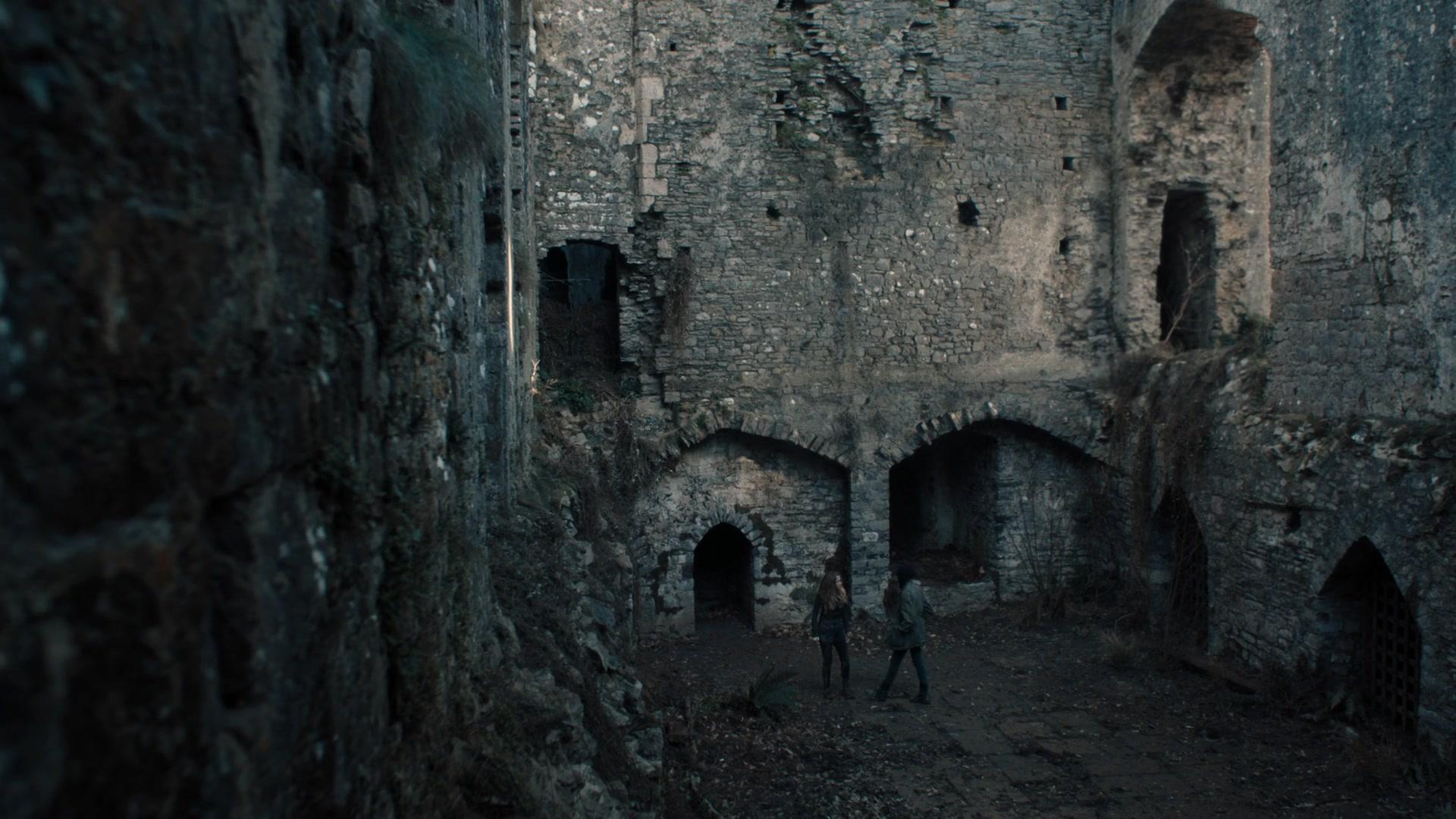 A_Discovery_of_Witches_S01E06_1080p_ATP_0415.jpg