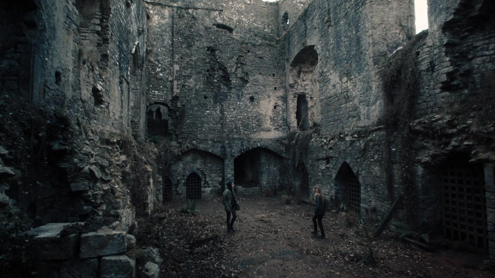 A_Discovery_of_Witches_S01E06_1080p_ATP_0462.jpg A_Discovery_of_Witches_S01E06_1080p_ATP_0462.jpg