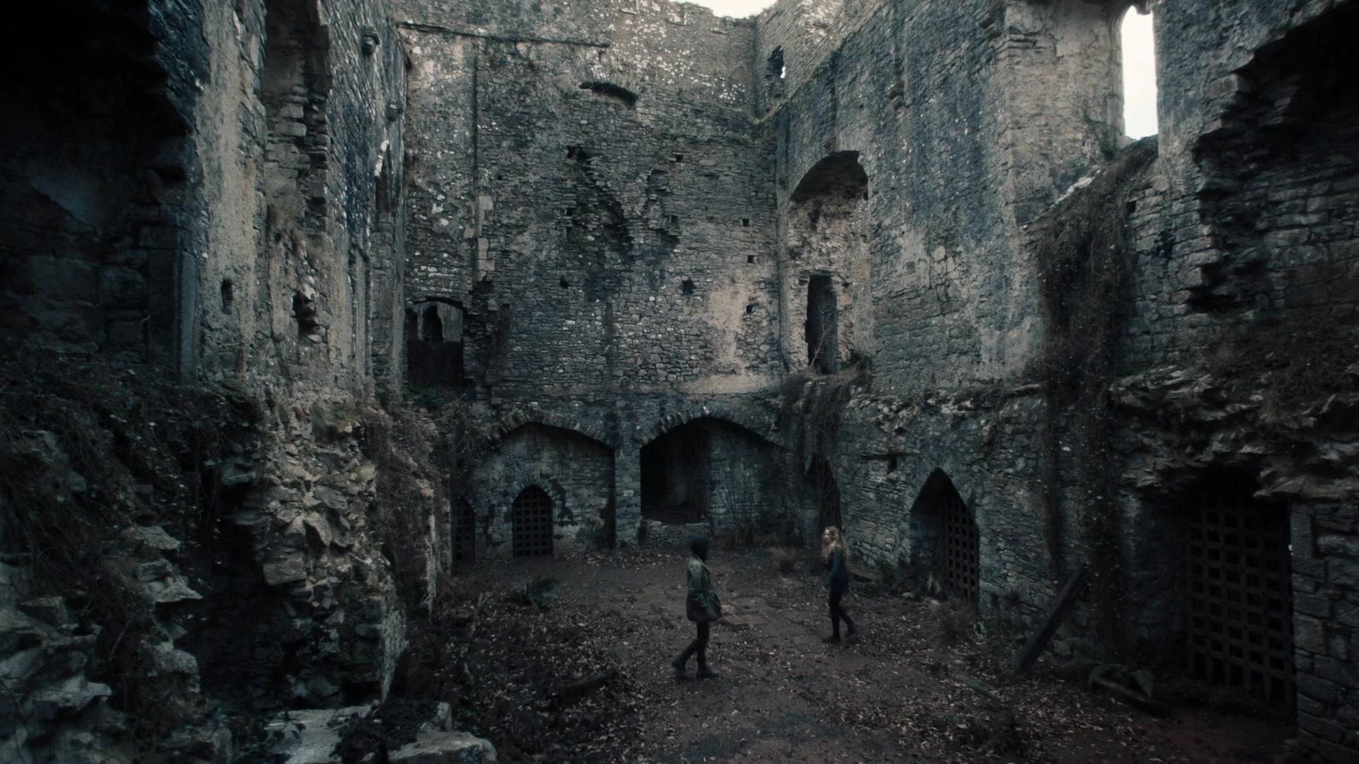 A_Discovery_of_Witches_S01E06_1080p_ATP_0470.jpg A_Discovery_of_Witches_S01E06_1080p_ATP_0470.jpg