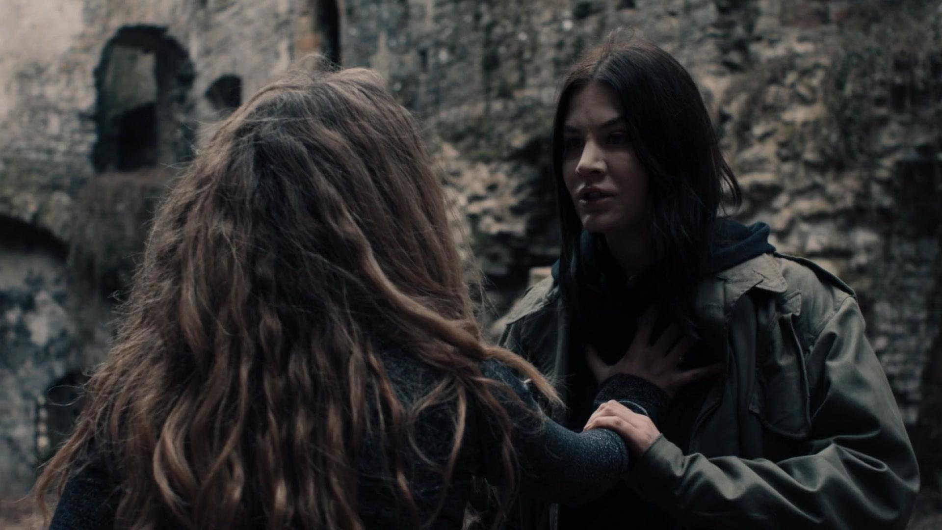 A_Discovery_of_Witches_S01E06_1080p_ATP_1108.jpg