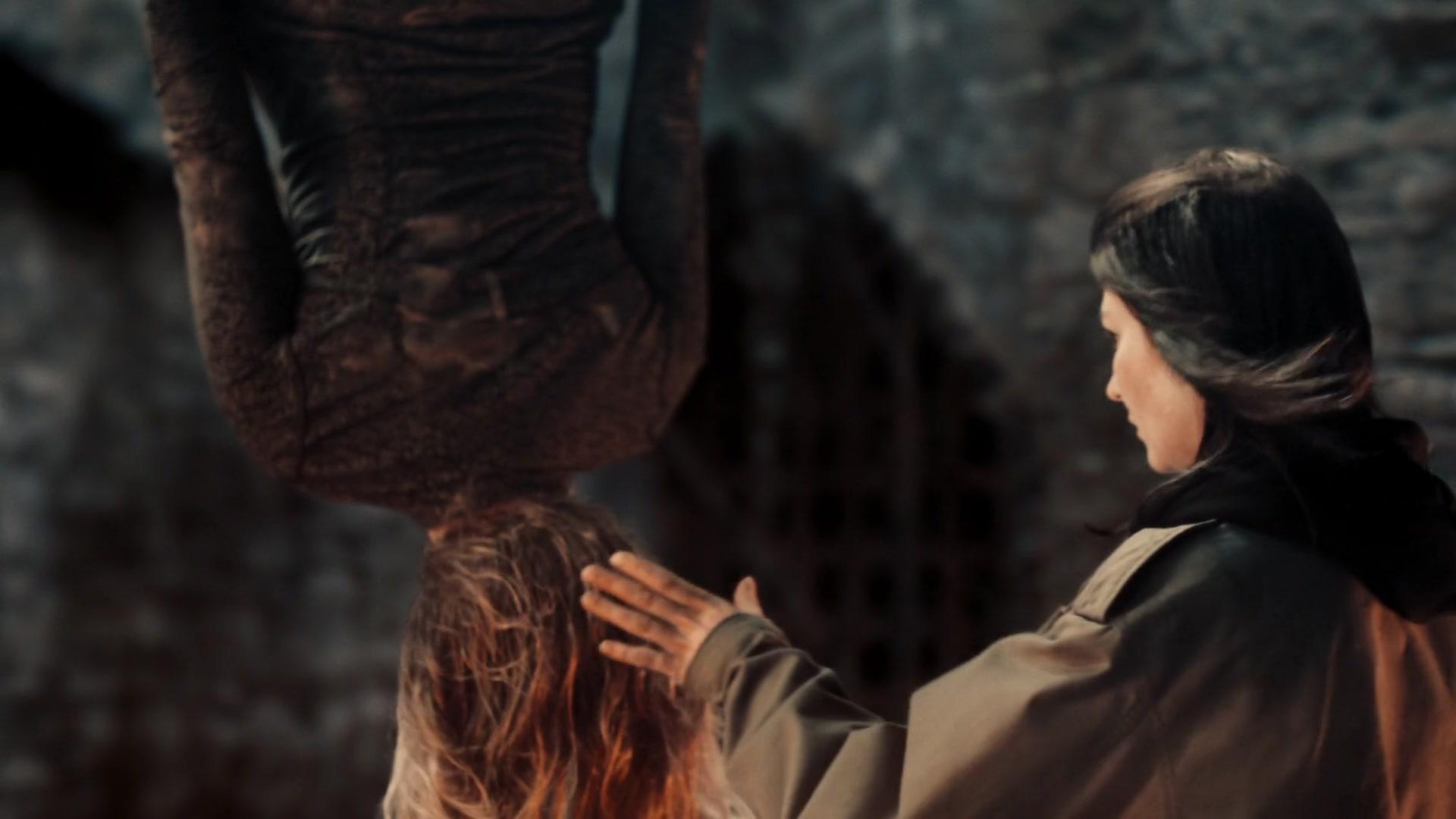 A_Discovery_of_Witches_S01E06_1080p_ATP_1758.jpg