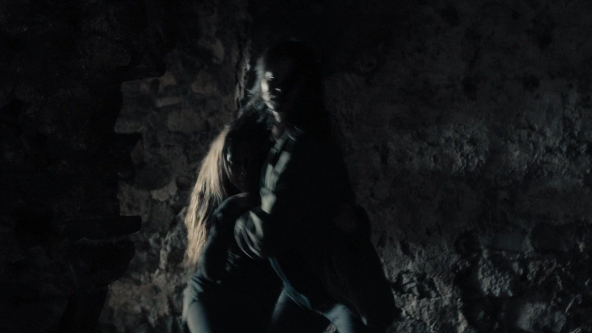 A_Discovery_of_Witches_S01E06_1080p_ATP_2387.jpg