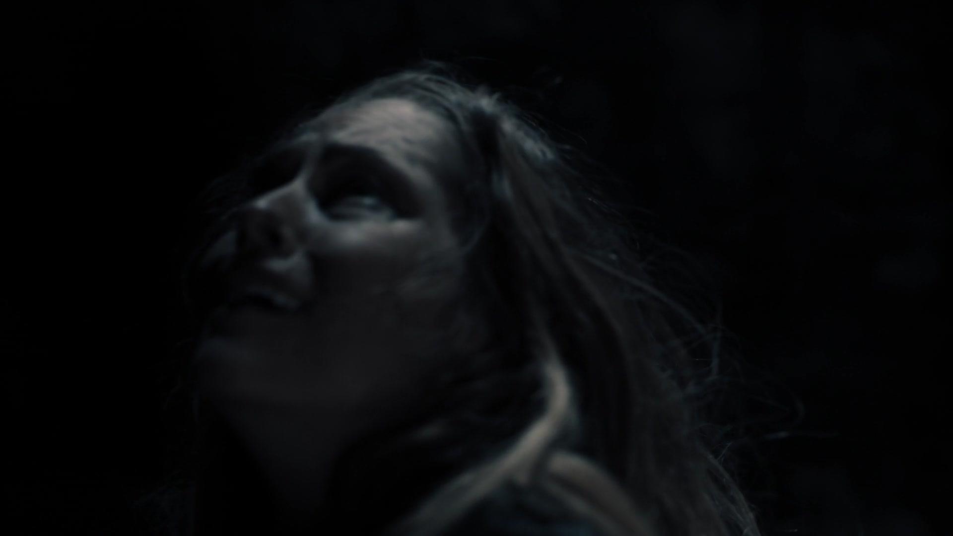 A_Discovery_of_Witches_S01E06_1080p_ATP_3332.jpg