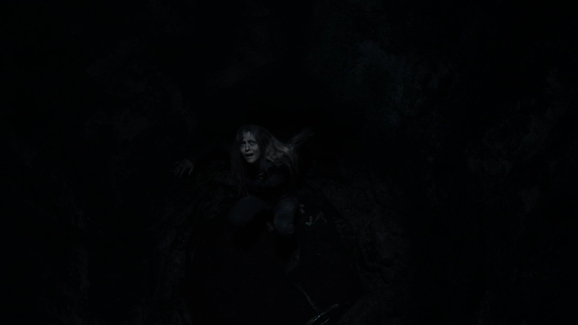 A_Discovery_of_Witches_S01E06_1080p_ATP_3335.jpg