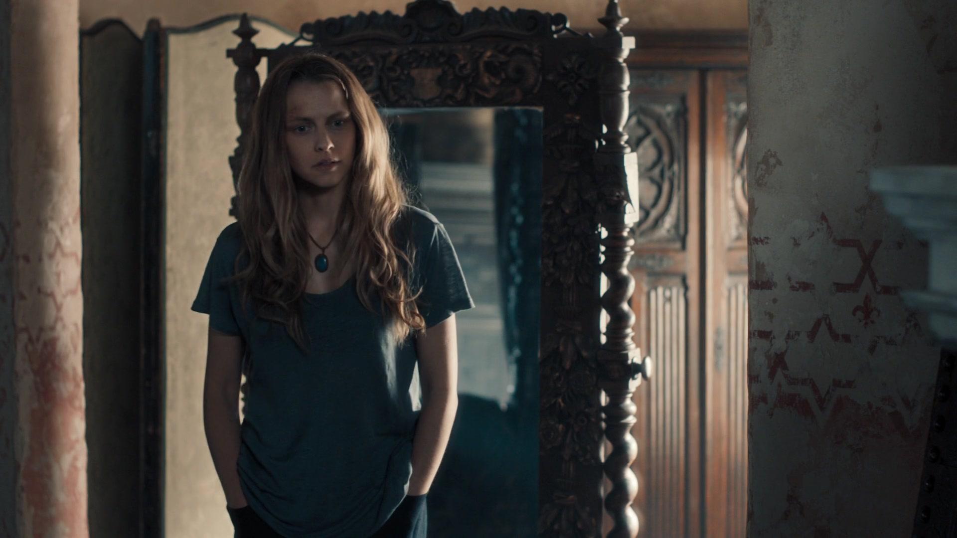 A_Discovery_of_Witches_S01E06_1080p_ATP_6138.jpg